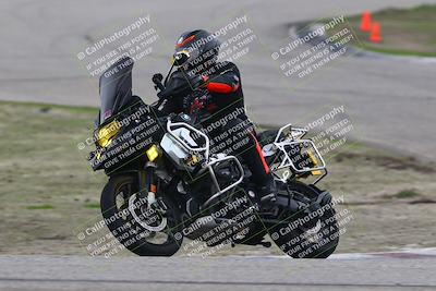 media/Nov-30-2025-TrackDaz (Sun) [[d8b22663df]]/B Group/Session 3 (Off Ramp)/